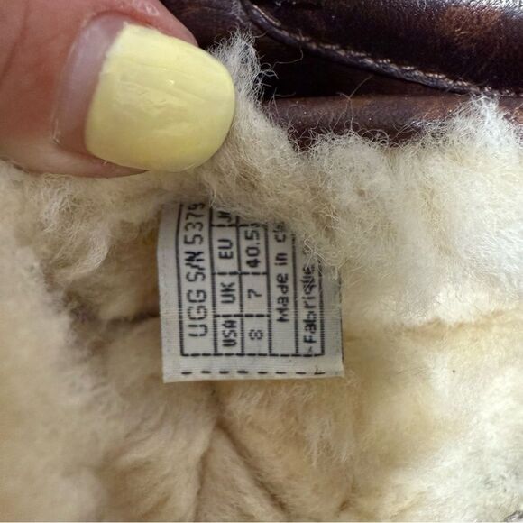 Ugg Ascot Slippers Men's Sz 8 Brown Leather Shearling Slip On Casual Shoe - Picture 9 of 10